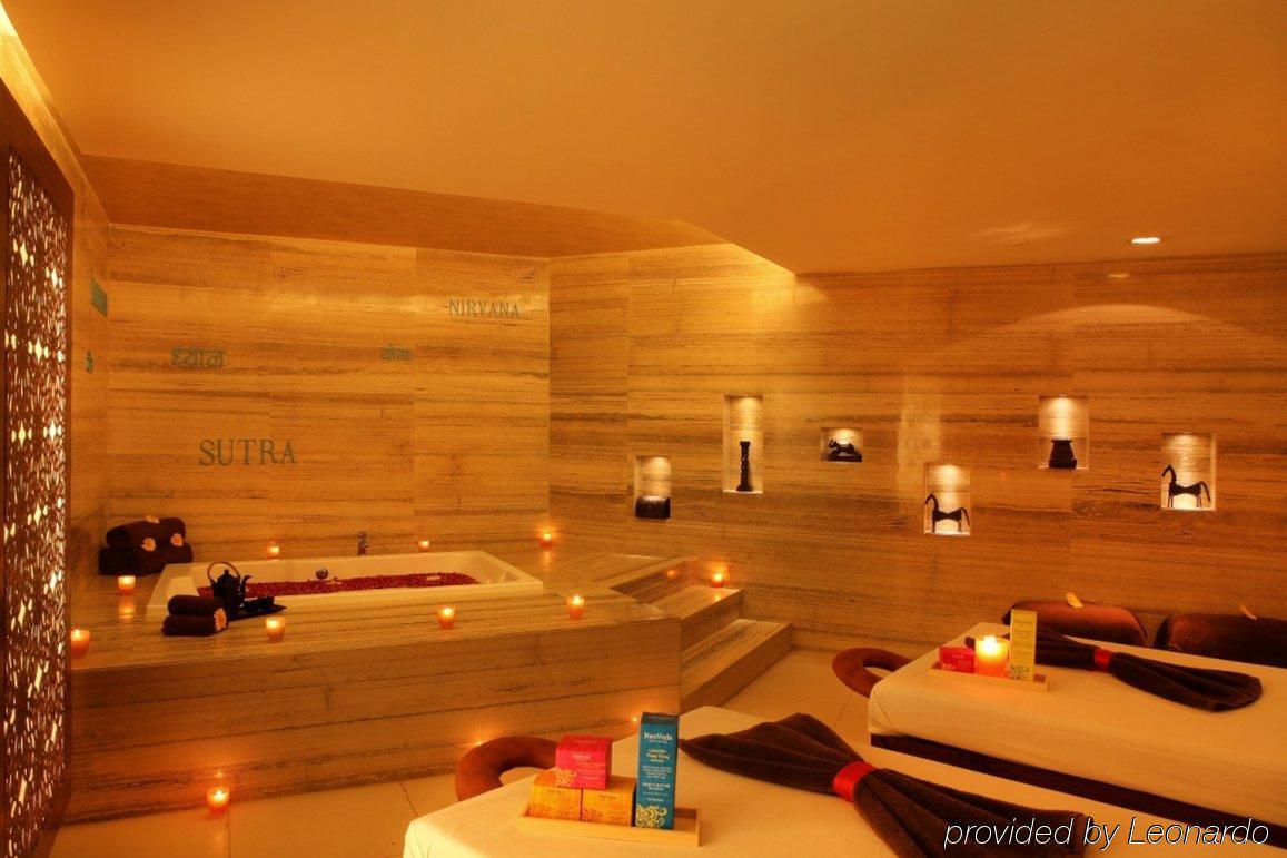 Hotel The Metropolitan &