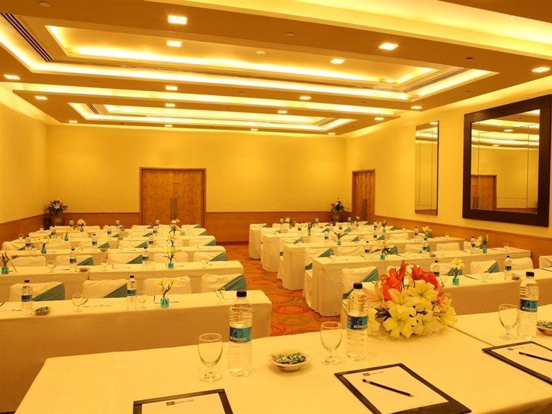 Hotel The Metropolitan & New Delhi