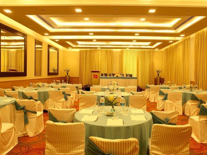 Hotel The Metropolitan &